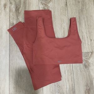 SET Active Sculptflex Leggings & Bra